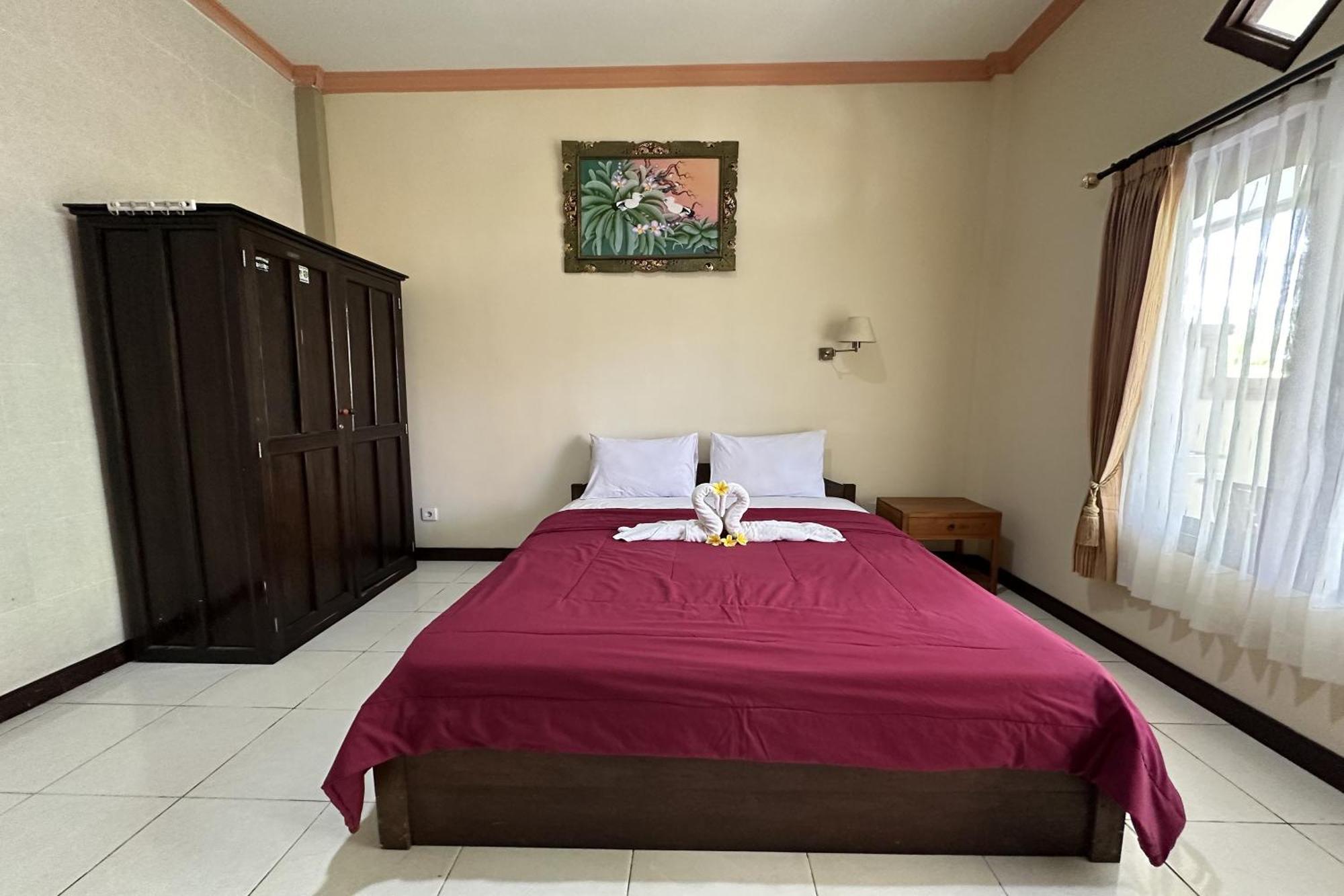 Taxa Raya Guest House Легиан Екстериор снимка